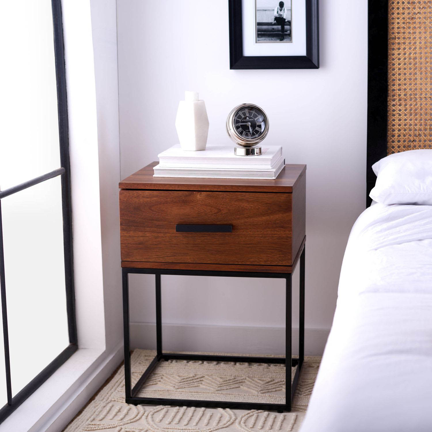 Marissa 1 Drawer Nighstand