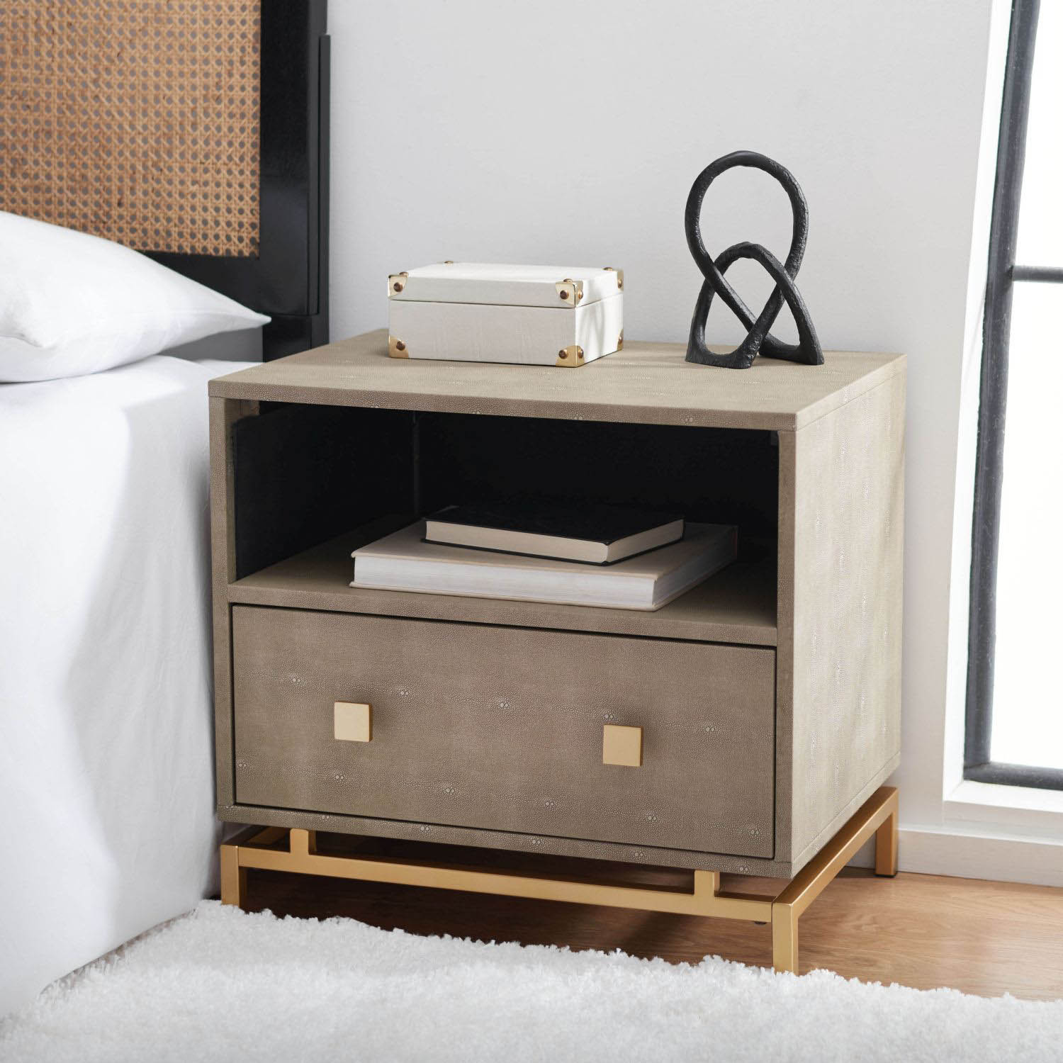 Kyla 1 Drawer Nightstand