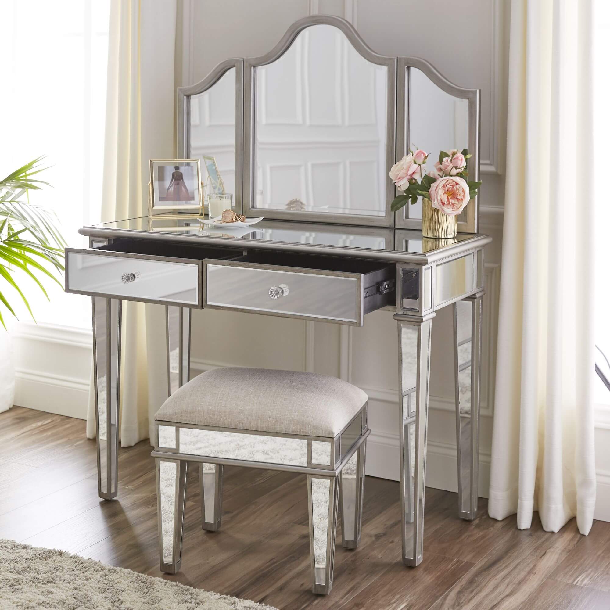 Kalla Mirrored Vanity Set