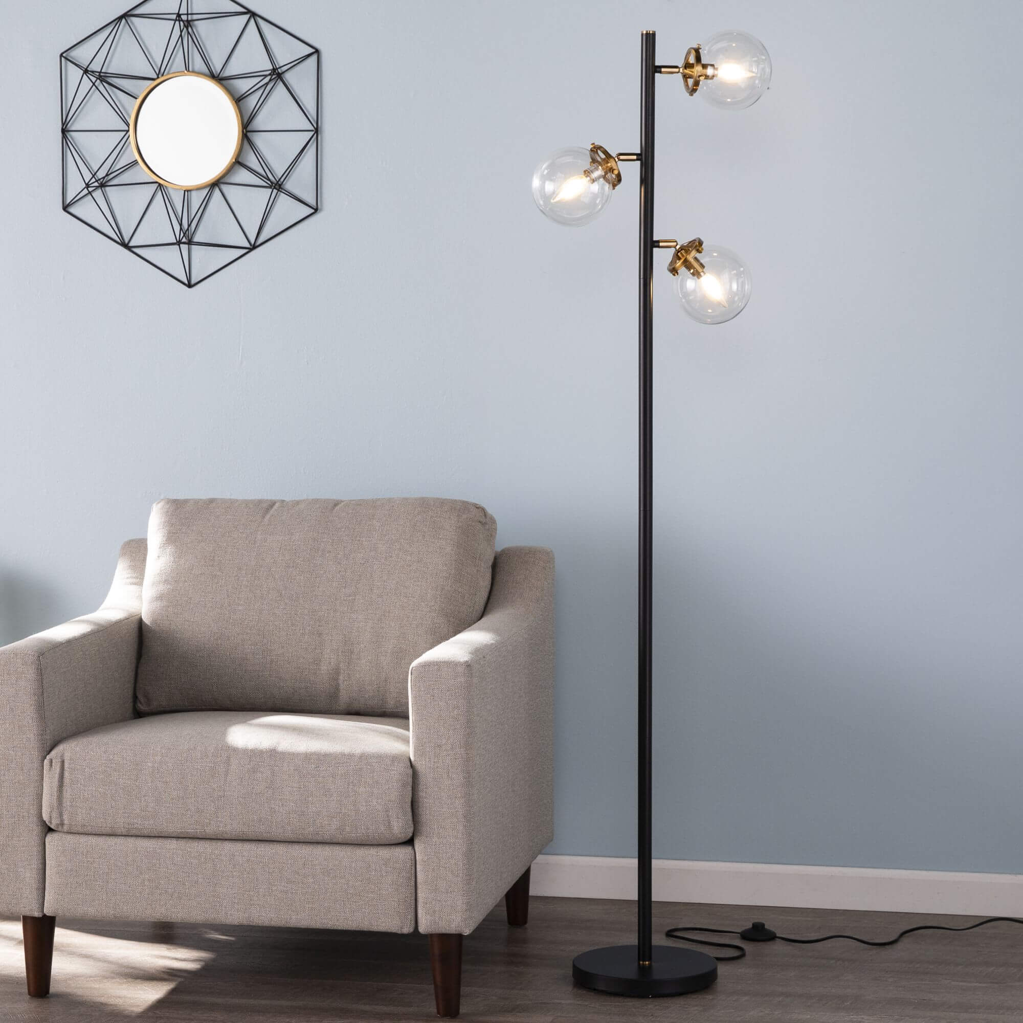 Boltonly 3-Light Floor Lamp