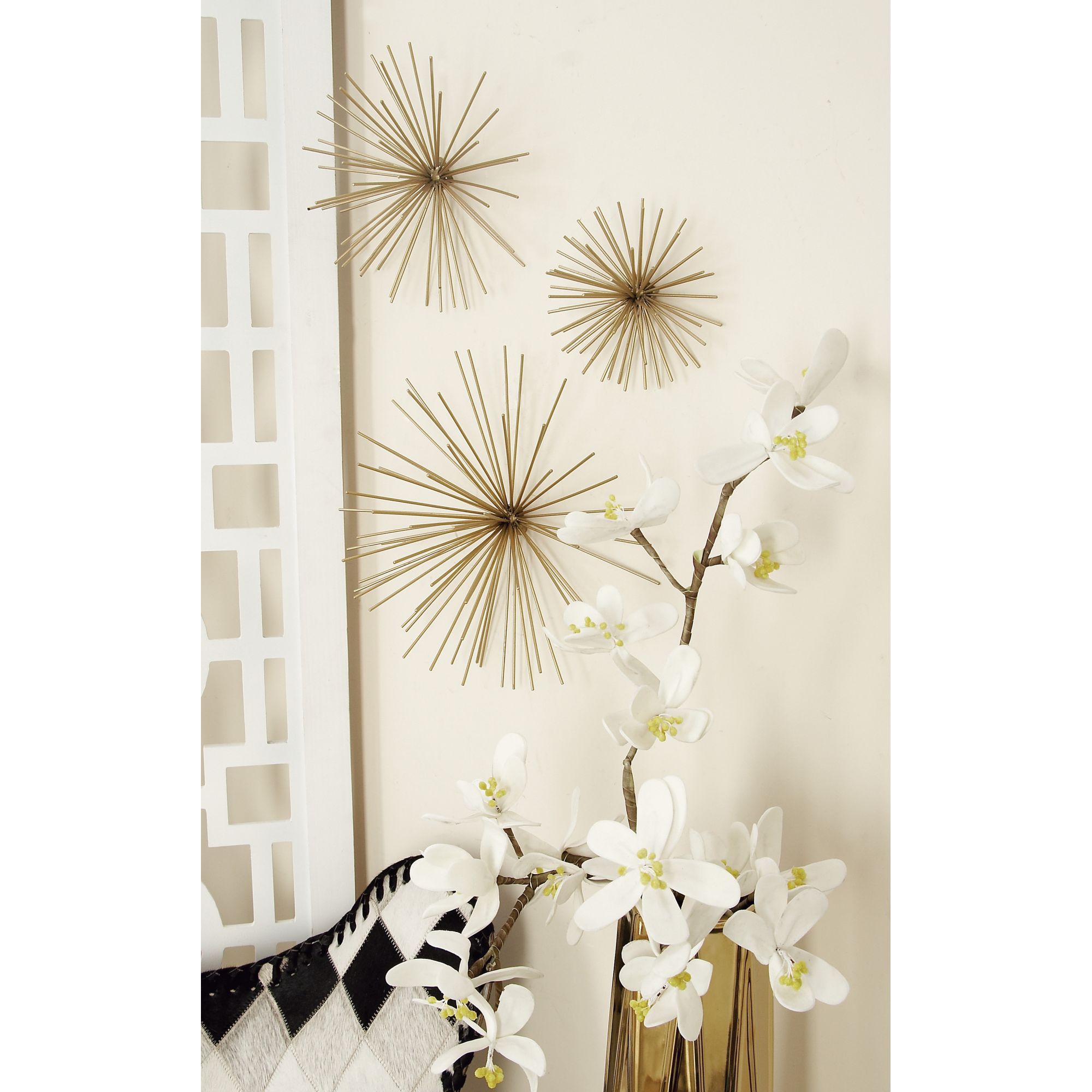 Tin Contemporary Wall Decor